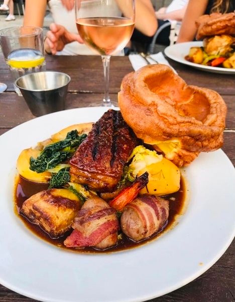 Dial Arch Sunday Roasts